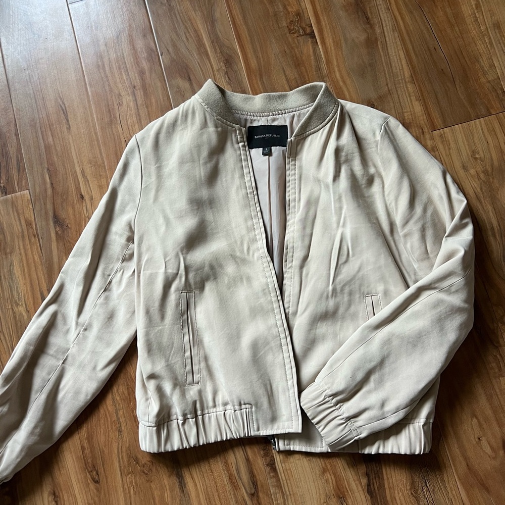 Banana Republic Cream Bomber Jacket Minimalist Design